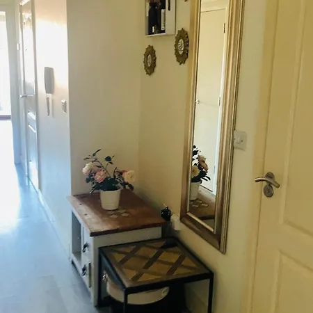 Entire Spacious 2 Bedroom 2 Bathroom 民宿