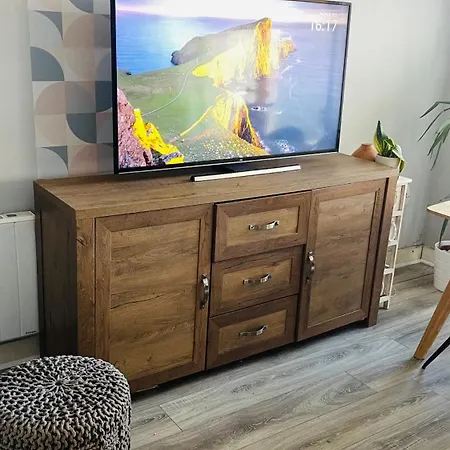 民宿 Entire Spacious 2 Bedroom 2 Bathroom 都柏林