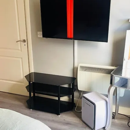 民宿 Entire Spacious 2 Bedroom 2 Bathroom *