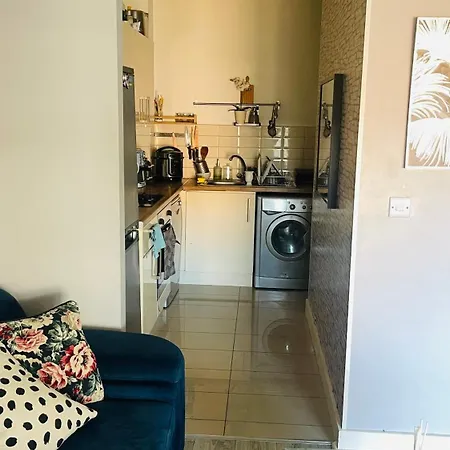 Entire Spacious 2 Bedroom 2 Bathroom 都柏林