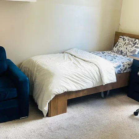 Entire Spacious 2 Bedroom 2 Bathroom 民宿 都柏林